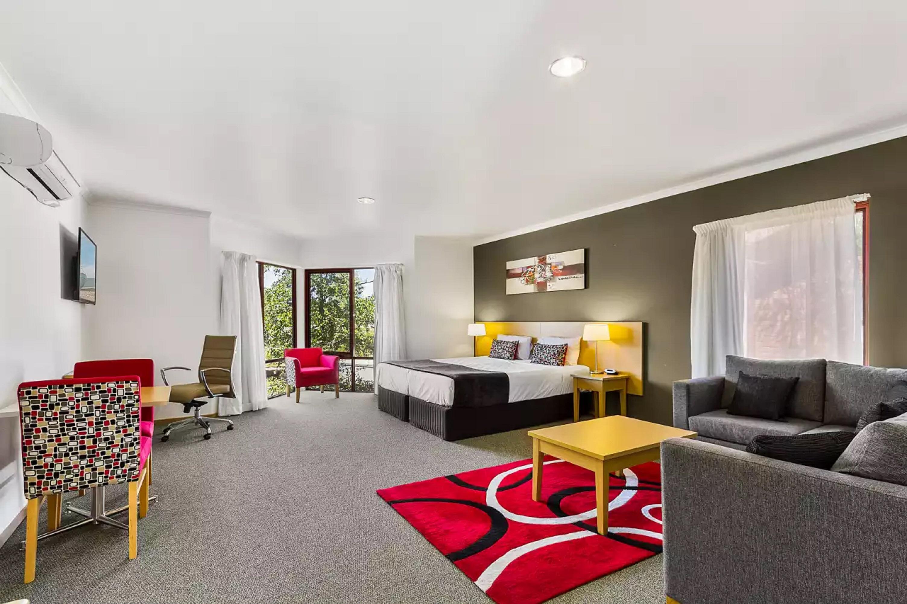 Quality Inn & Suites Traralgon Bagian luar foto