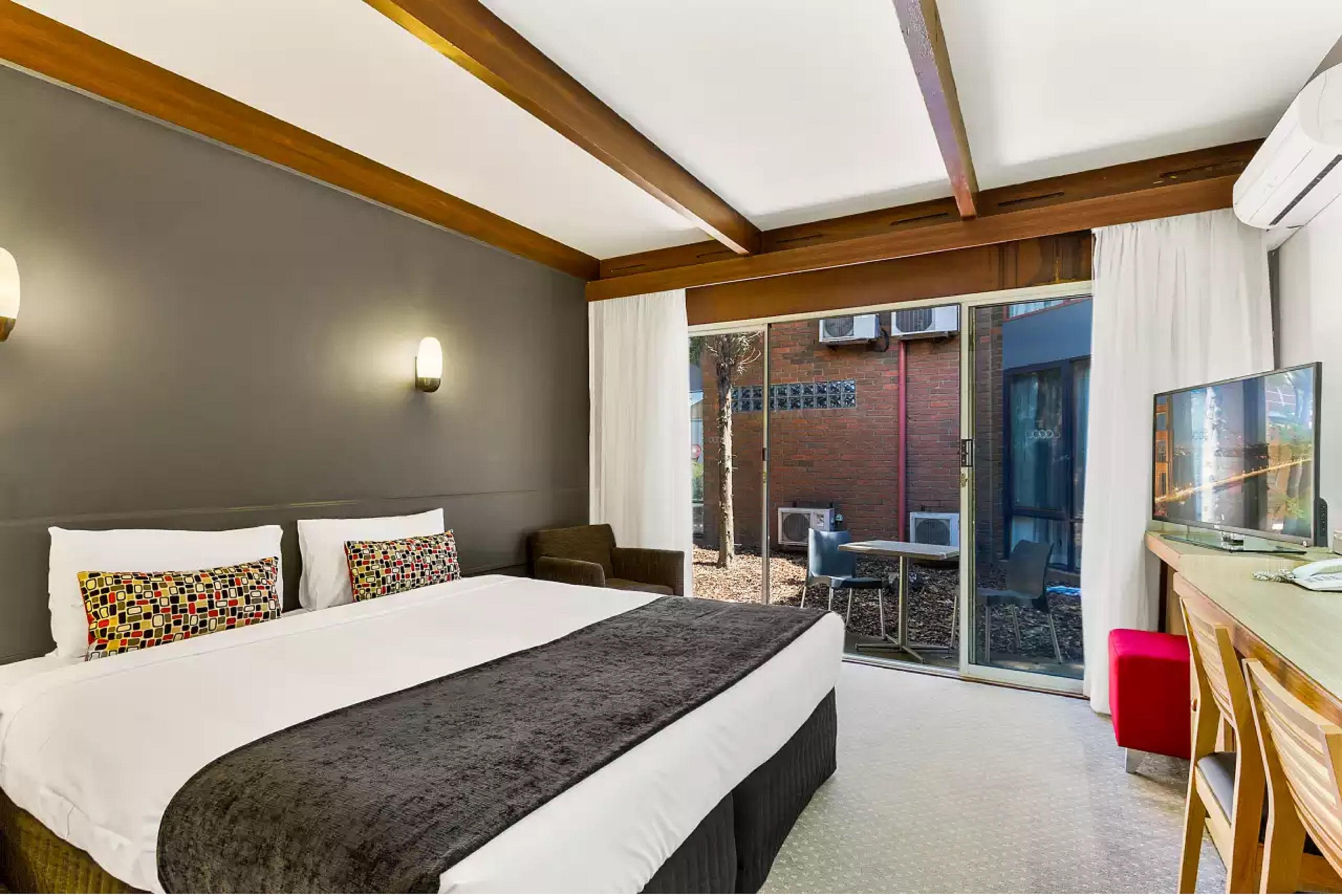 Quality Inn & Suites Traralgon Bagian luar foto