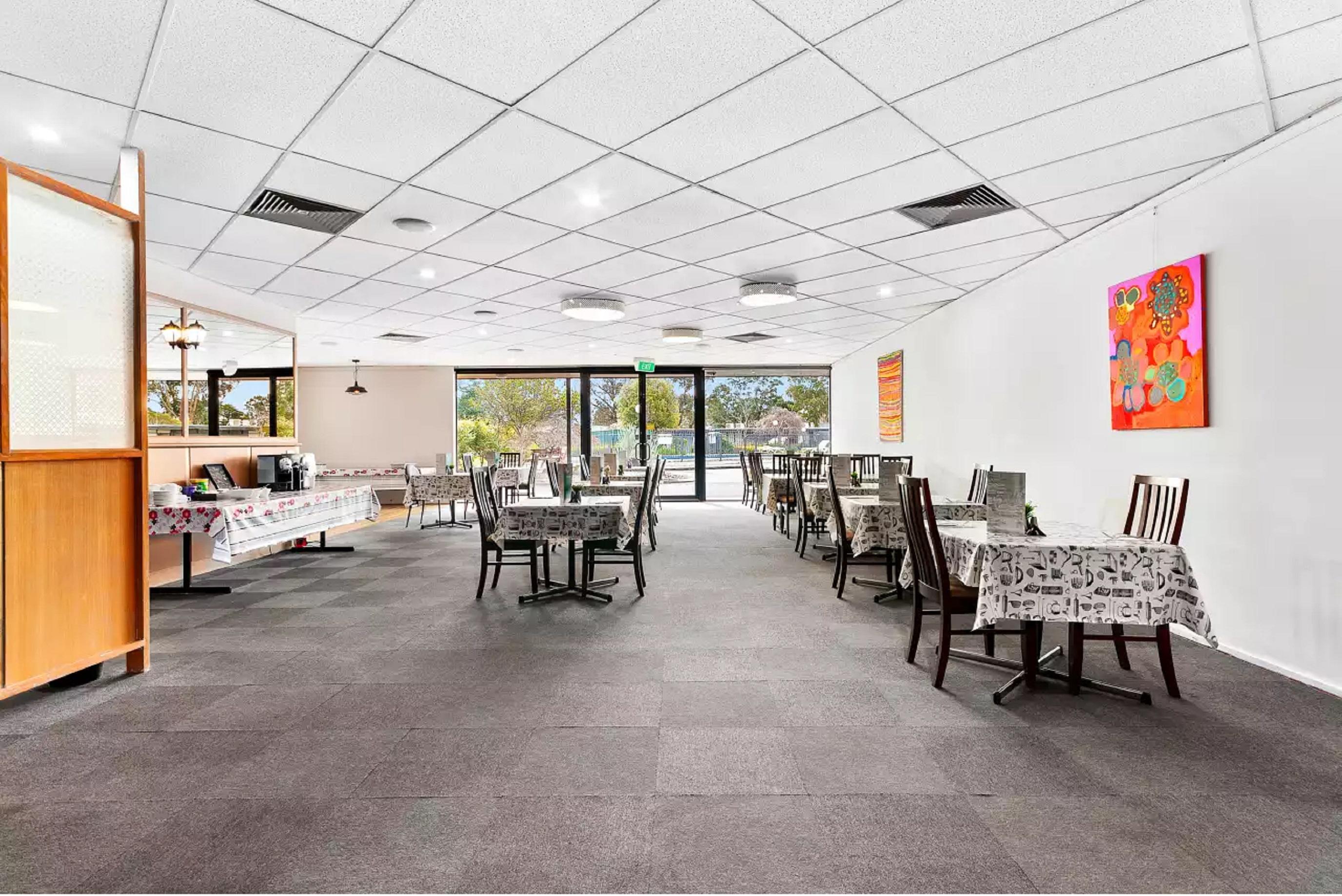 Quality Inn & Suites Traralgon Bagian luar foto
