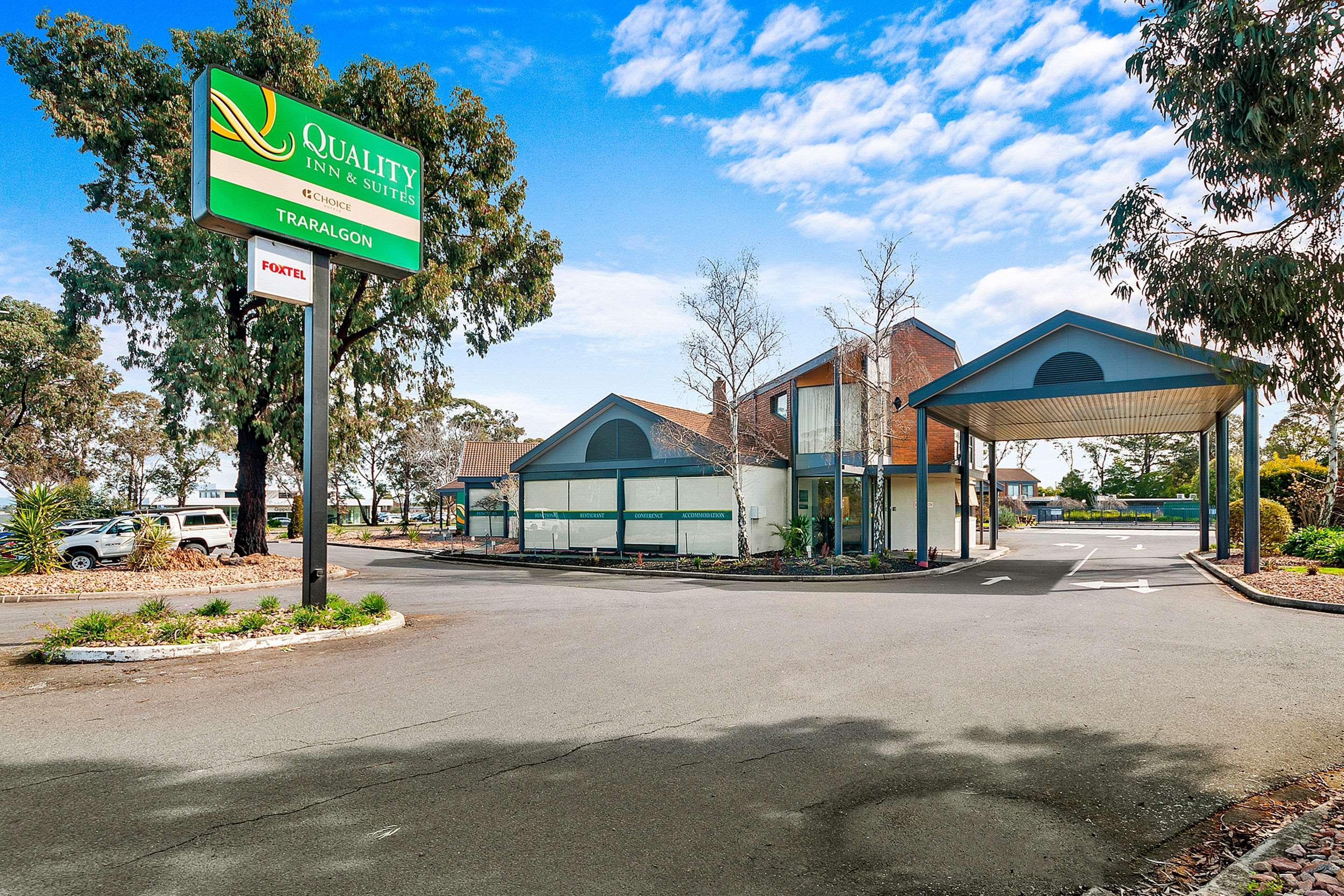 Quality Inn & Suites Traralgon Bagian luar foto